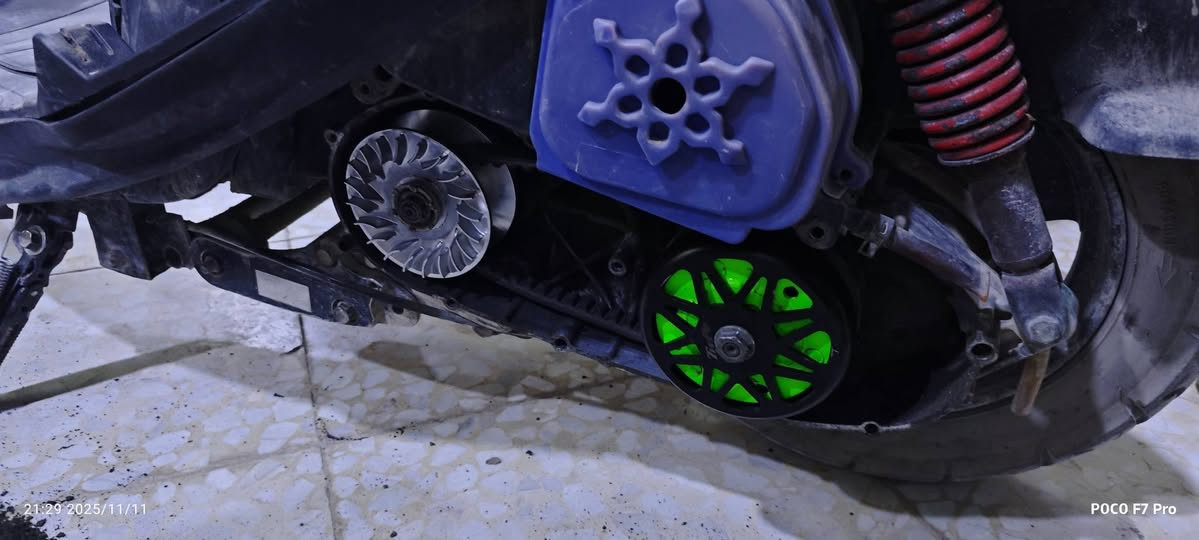 ماكس عدله للبيع فقط بوشه 55 مجفته مره وحده
التزويد 

1- كلجات رياضي تو بو شلعه أو معدل 

2- شيال رياضي اصلي 

3- يده بريك 

4- صالنصه FM 
5- دبل امامي رياضي 
 مكاني  كربلاء حي العباس خلف الاستخبارات 

سعره 350 أو بيه مجال 

للتواصل ‏‪ ***********‬‏
