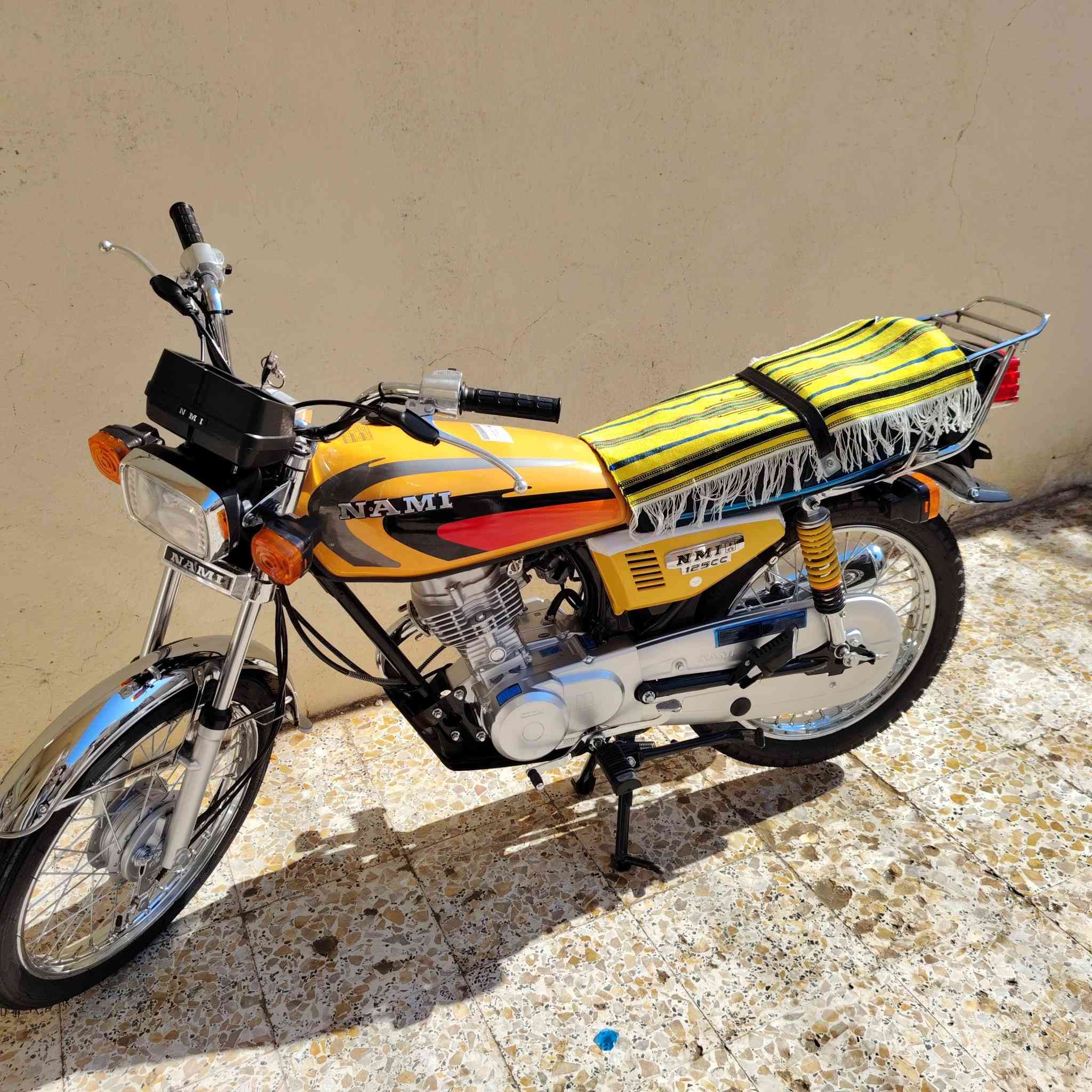 سلام عليكم دراجه لبيع أوراق سكنر ٢٦  صاله ١٥ يوم من معمره سعر بل ١١٠٠ وبيه مجال ***********
