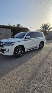 لاندكروز ٢٠٢١ • ٦ سلندر • كفالة عامة