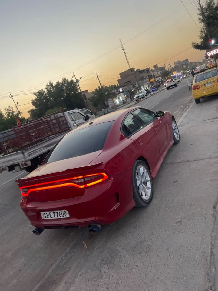 جارجر 15 sxt محدث كت كامل Gt
سيارة صبغ 5 قطع فقط 
السعر 155 وبي مجال وماكو هيج سعر 
كير مكينة صدر كفالة عامة 
شاشة كبيرة شفتات ستيرن حساس خلفي كشنات حضن
مكاني بغداد***********
