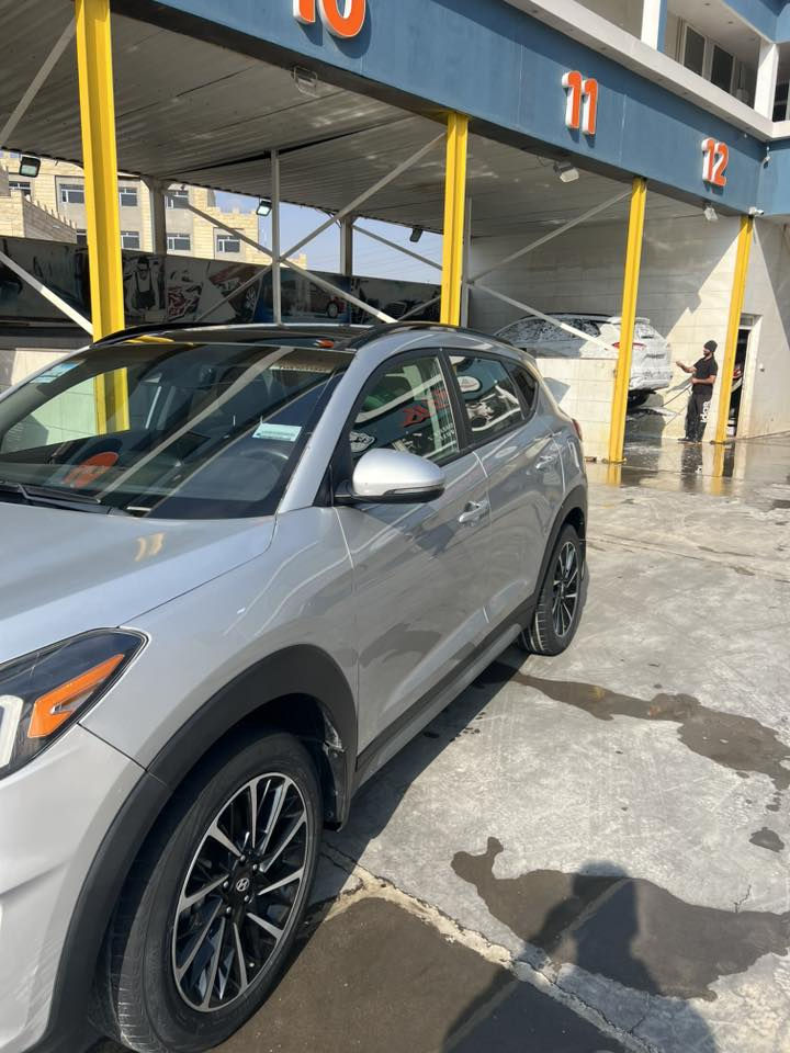 هيونداي توسان 2021
فول موصفات 
فتحة
بنوراما
بصمة 
رادار جانبي وامامي
تحديد مسار 
جنطة شفط 
كشنات جلد 
تدفئة كشنات
كشنات كهربائية
كامرات 360 درجة
حساس امامي خلفي
سايد بريك بصمة

حادثة قطعة وحده فقط بنيد بدون لغود ولا شواصي
السعر 175 
للاستفسار ***********
