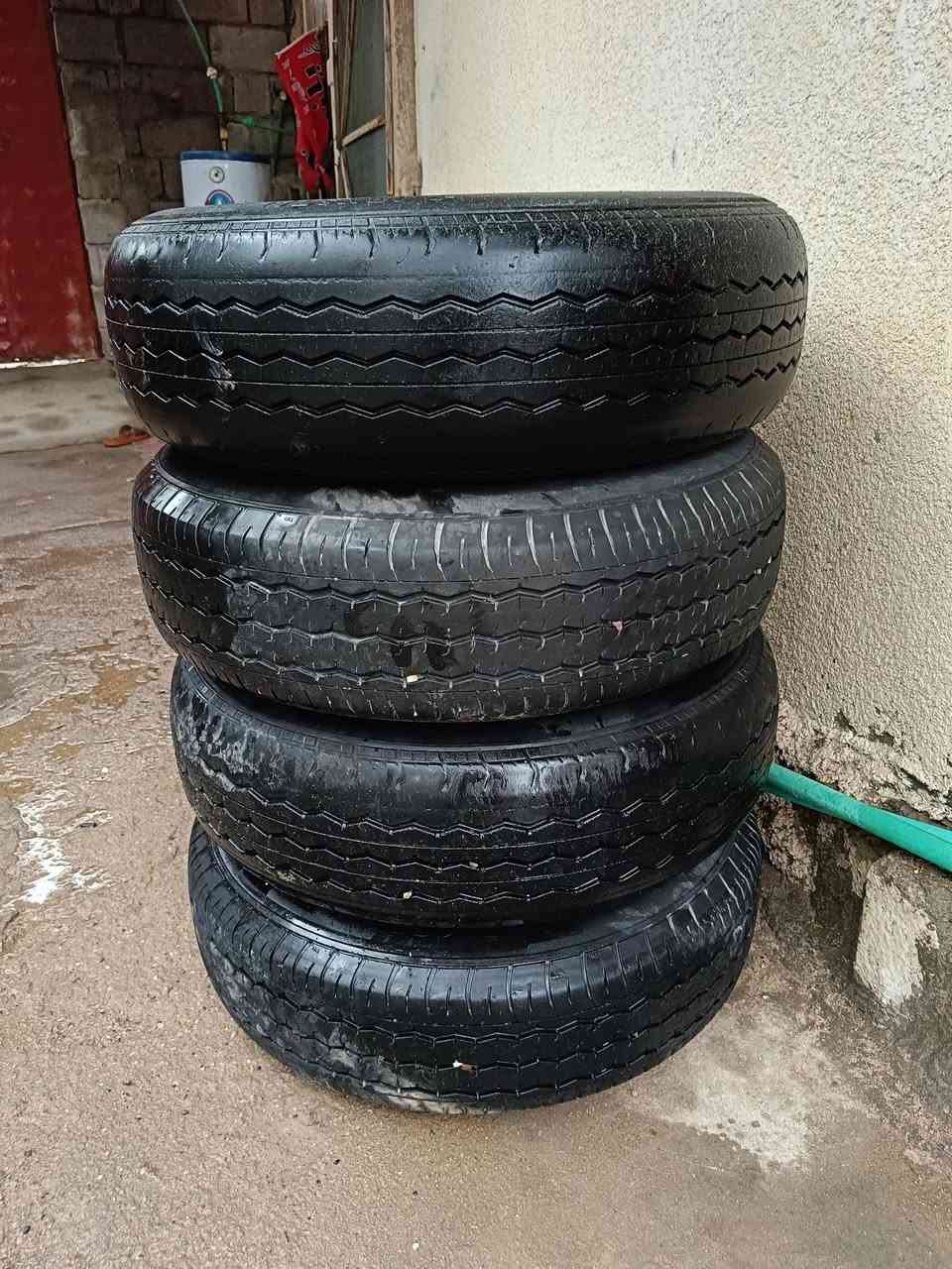 تخم تايراد ورنك حجم 15 مل هاسي جنبي هايكر شيري   
سعرهن 200بيهن مجال مكاني ابو خصيب 
***********
