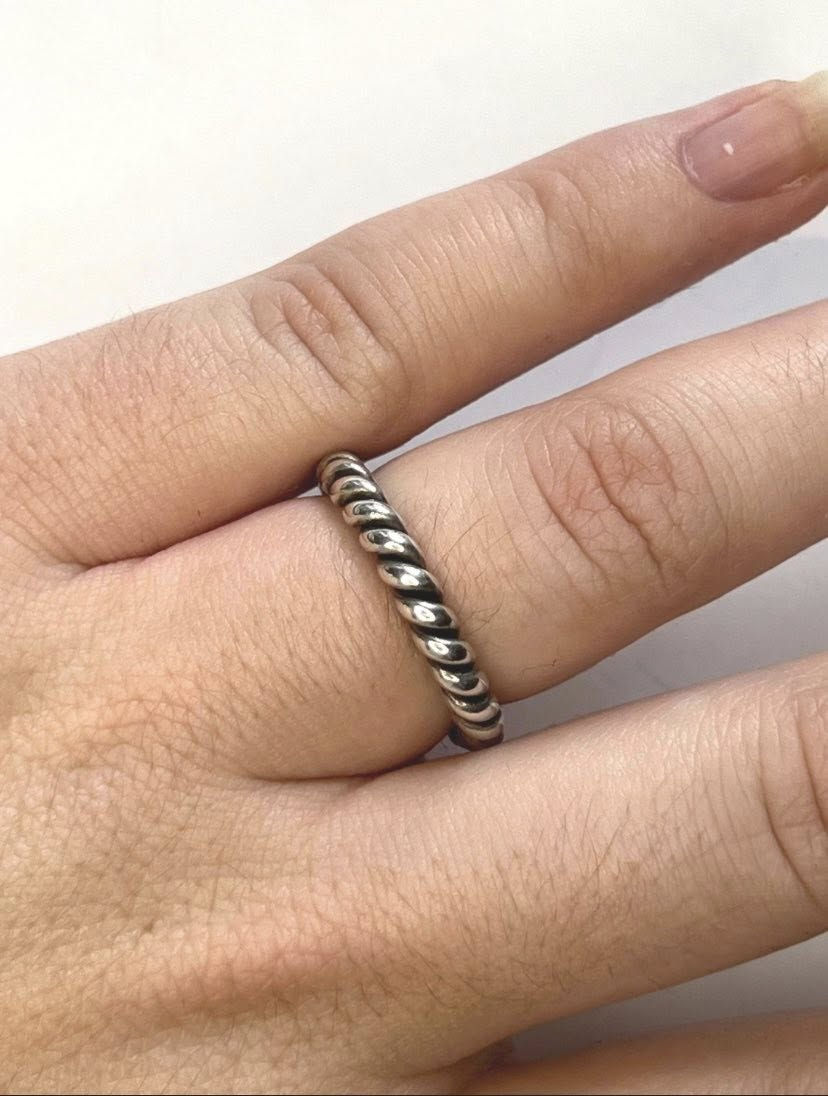 اكسوارات رجالي الاماني اصلي


**إذا كنت صاحب هذا الإعلان وتريد حذفه لأي سبب، رجاءا أرسل رسالة إلى الدعم الفني**