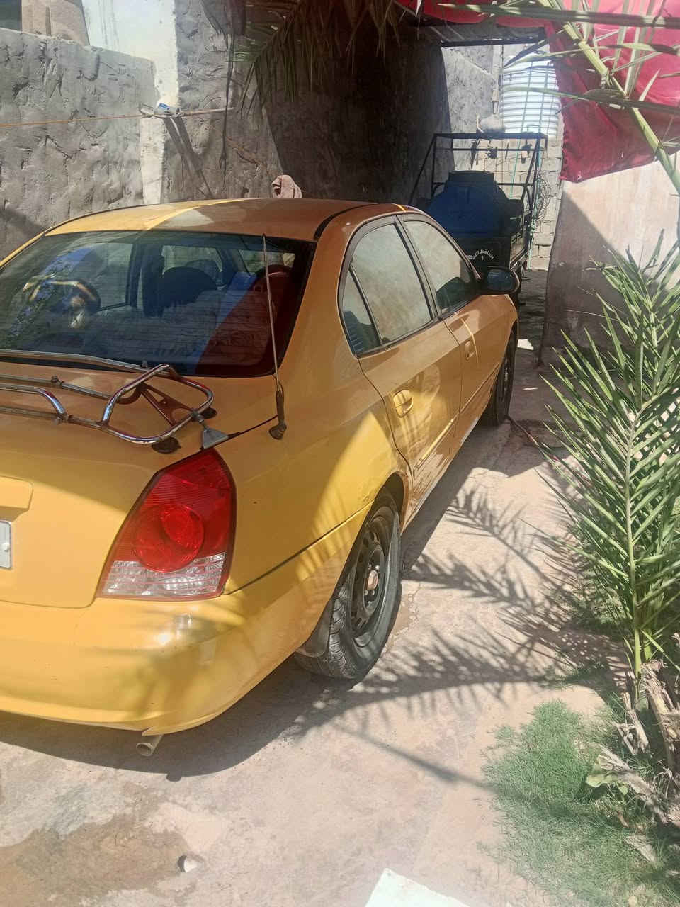 السلام عليكم من رخصت مدير الكروب النترا 2006 كير محرك مكفول رقم انكليزي سنوية صار 15 يوم من صقطت صدر جديد تخم تاير بحث جديد سنه كامله نوع الخط جوال رقم بغداد تحويل مباشر.   السعر 55 وبيها مجال الشراي هذا رقمي اني صاحب السيارة *********** رقمي الثاني *********** والشراي ايدللل
