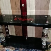 ميز بلازمة جديد سعر50 وبي مجال عنوان بغداد الحبيبيه رقم الهاتف 0774992...