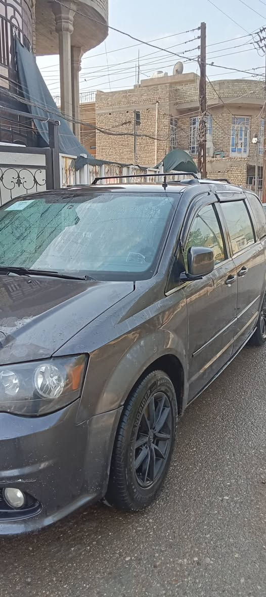 السلام عليكم
سيارة للبيع دوج كرفان موديل 2019
عطل كسر بيها ابيعها ع عطلها
مكاني بالبلديات 
للاستفسار *********** واتساب
