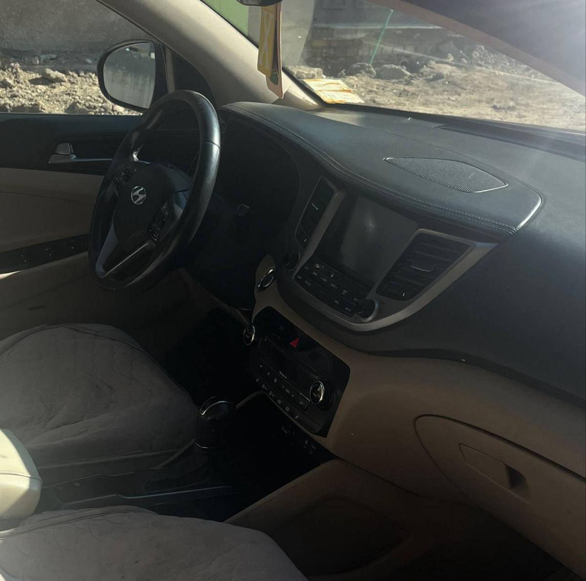 السلام عليكم توكسان 2017 رقم بغداد 2017 ماشيه 79 مكانه بابل الحله
السعر 160 وبيه مجال للاستفسار ***********
