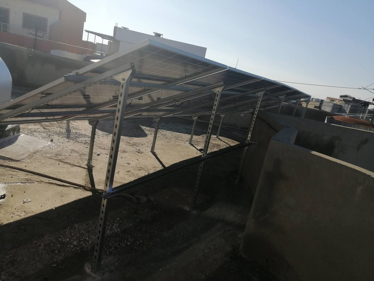 تم بعون الله تنصيب منظومة  طاقة شمسية  في قضاء طوز خورماتو  بواقع (10) امبير نهاري و (10) امبير ليلي 

تتكون المنظومة من :-@

1- الواح نوع لونجي (615) واط عدد (6)   ضمان (10) سنوات 

2- انفيرتر (6)كيلو واط 
ضمان (1) سنة نوع  (  ديا) 

3- بطارية ليثيوم نوع ( جوملي   ) 
 (16) كيلو واط (51.2) فولت
  ضمان (5) سنوات

4- بورد مع قواطع AC و DC مع اسلاك الواح 6 ملم DC
ومن الله التوفيق

العنوان / طوز خورماتو مجاور مطعم وكباب عزيز 

***********
***********
