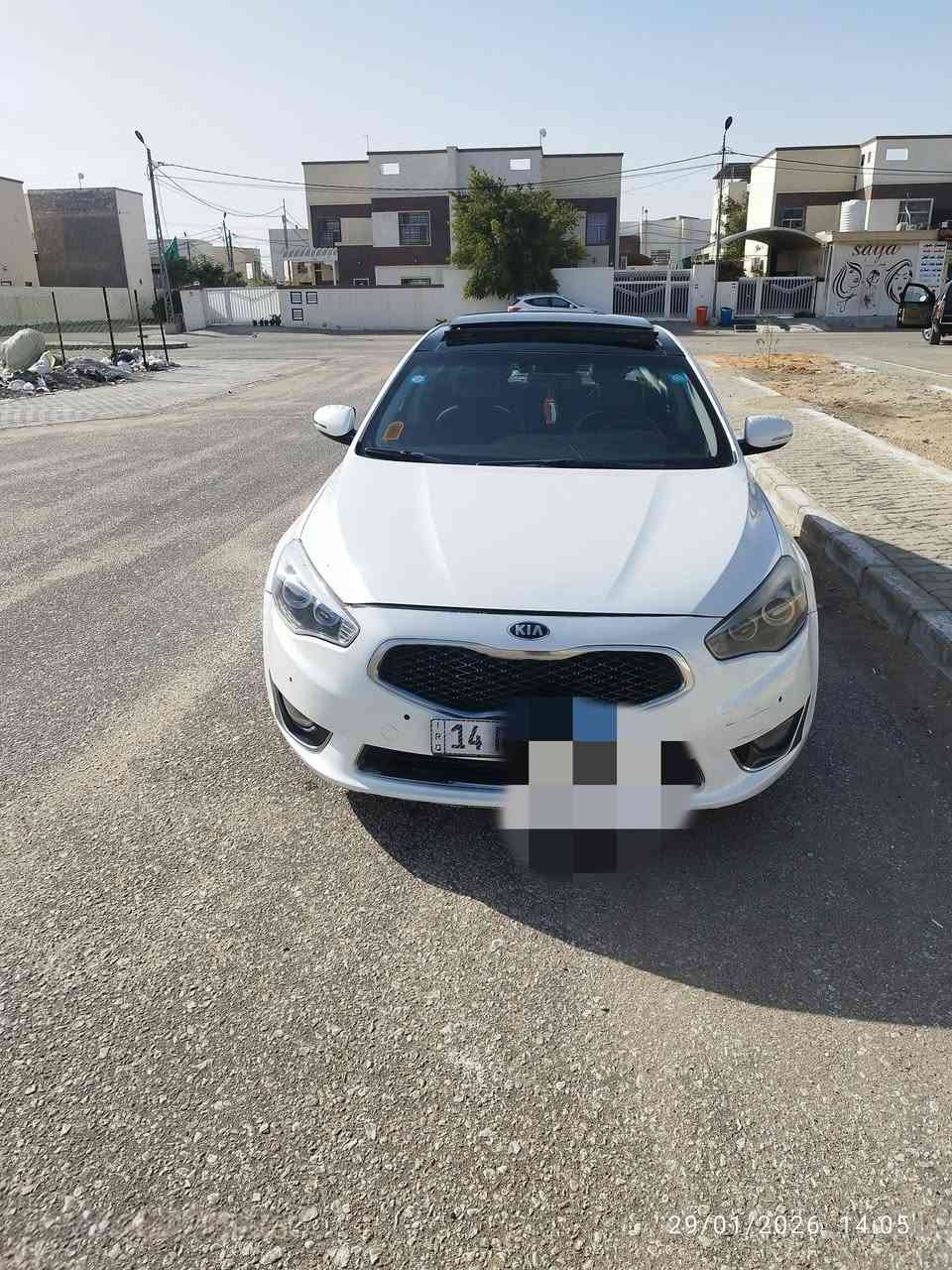 السلام عليكم
كادنزه K7 موديل 14 فول مواصفات واحد على واحد بيها دور الجاملغ الخلفي وربع اصابع بخشم الجاملغ الامامي 
سعرها 125 مكانها النجف الاشرف بسمي السياره ***********
