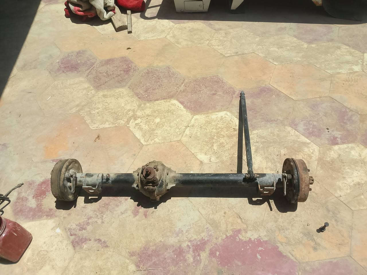 اكسن للبيع مكفول سعر مديل 18سعر ب80وبي مجال ومينه مديل 20ما مفتوحه جاهزه لا بخار ولا شي سعر 125وبيه مجال مكاني سوك الشيوخ حي العسكري ***********
