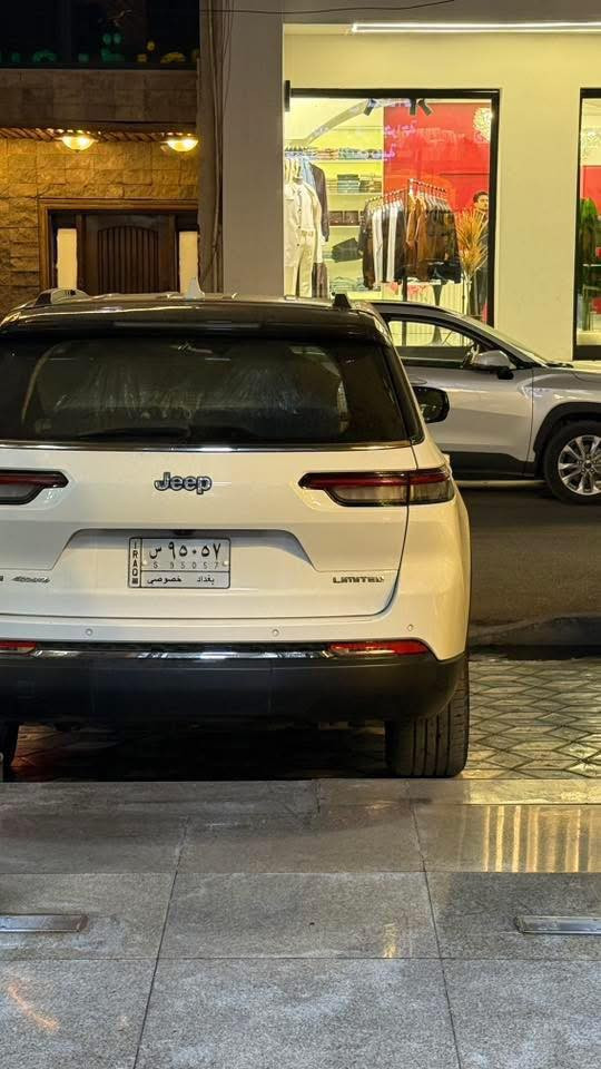 السلام عليكم شباب
جيب لمتدد 2021 خليجي 7 راكب مكفول من الضربة والصبغ ماشيه 59الف ميل سعرها 365$ السياره نظيفه ونصبتها حلوه وبالعافيه ع الياخذها

مواصفاات الجيب معروفه  

الاتصال ع الرقم ***********
