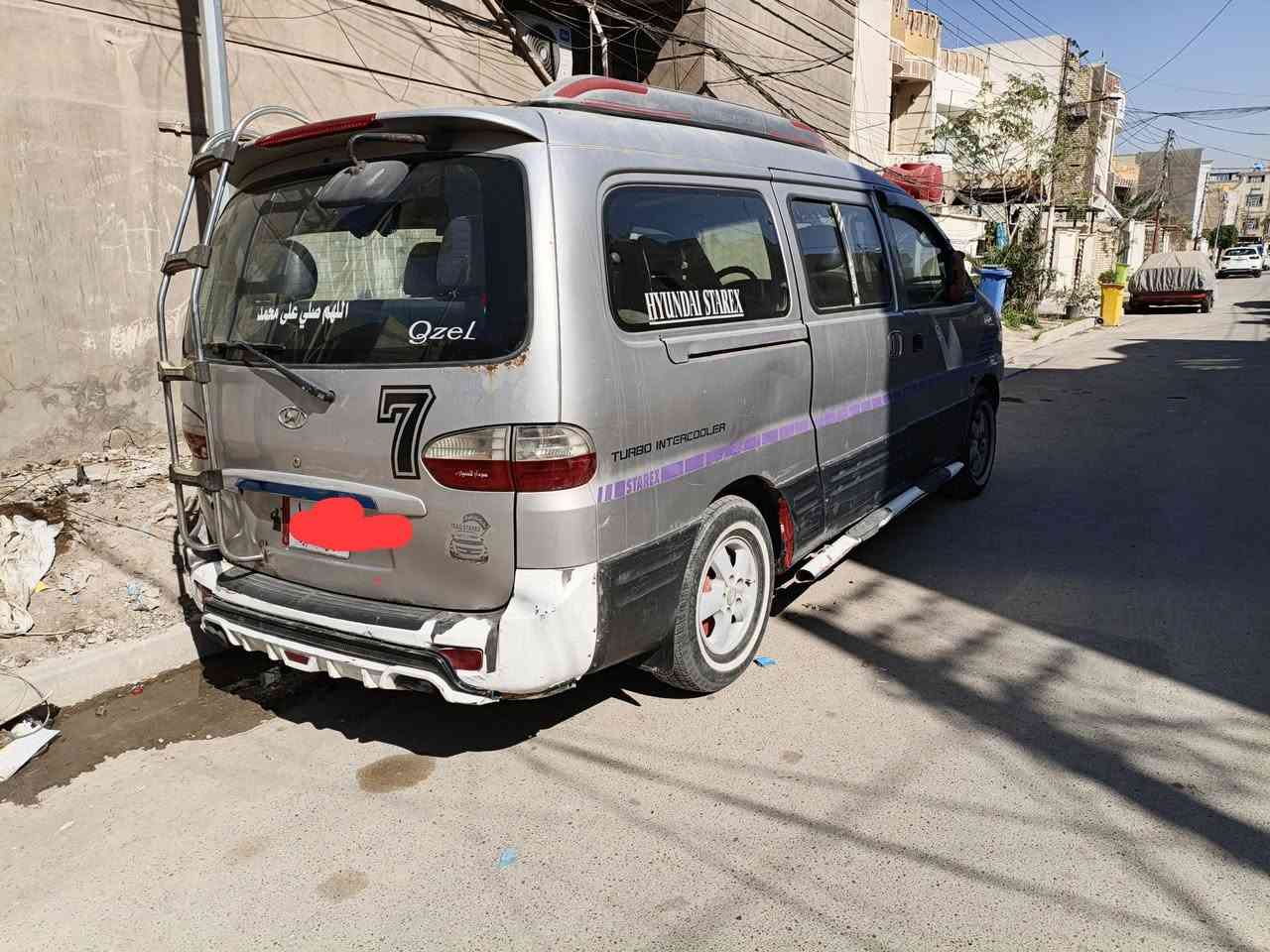 سلام عليكم سيارة ستاركس 2007 سلفر كير اتوماتيك  محرك مفتوح سنوية باسمي 2028مشروع وطني سعر 85 وبي مجال غير متواجد عل فيس الاتصال ***********
