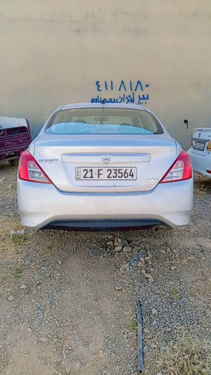 نیسان  لاکشمبای مۆدیل 2016 سەیارەکەمان سی پاجەی بۆیاخە بەس جەپیکی  پشتی بەس بەدەنەی گرتییە کیرو مەکەینەی بەشەرتە رەقەموو سەنەوی نوییە بەناوی خۆمانە بۆ زانیاری زیاتر پیوەدی بکەن بەو ژمارەییە 
***********
واسئاپ لەسەر ئەو رەقەی أربيل, العراق

