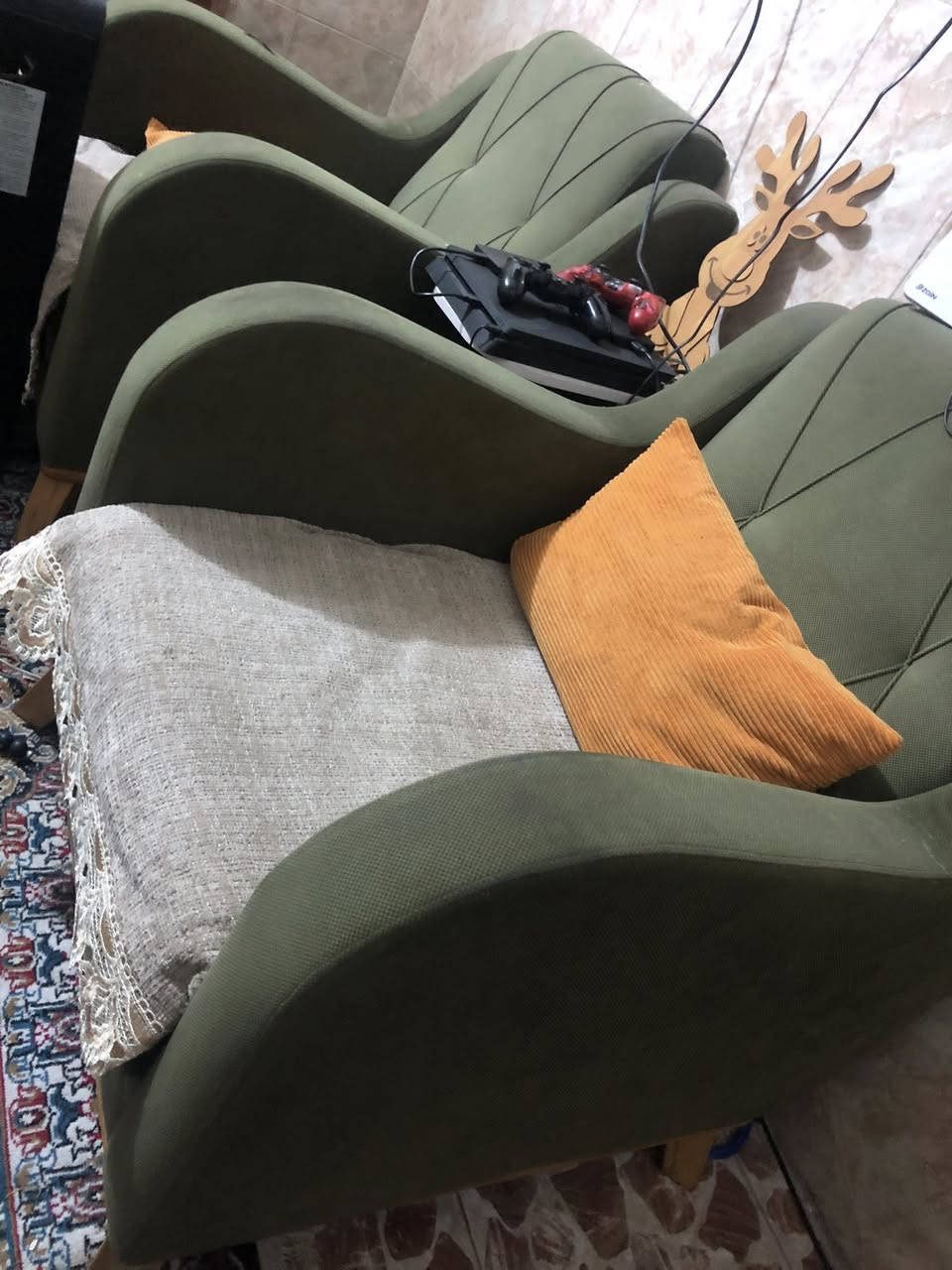 تخم ١٠ مقاعد تركي بي اضرار فقط القماش قنفتين الكبار ب٣٠٠ الف


**إذا كنت صاحب هذا الإعلان وتريد حذفه لأي سبب، رجاءا أرسل رسالة إلى الدعم الفني**