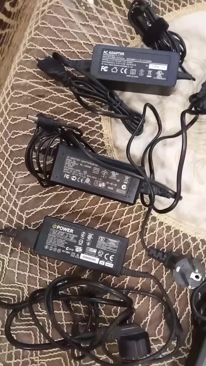 السلام عليكم 9 محولات لابتوب شغالات ب 50 الف


**إذا كنت صاحب هذا الإعلان وتريد حذفه لأي سبب، رجاءا أرسل رسالة إلى الدعم الفني**