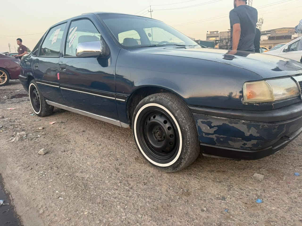 السلام عليكم اوبل فيكترا موديل 91رقم كركوك بطاقه بنزين شرط تحويل مشروع وطني لحد 28سنويه محرك  16 شرط كير تاير كشر كله جديد *********** سعر 33

