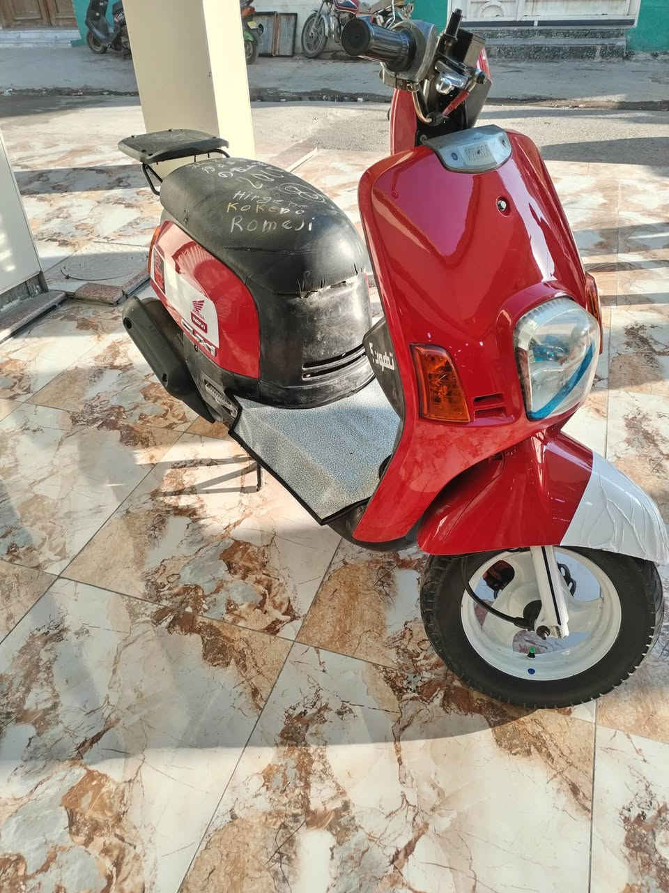 سلام عليكم للبيع بوليس مكينه مال رمبه شراي يتصل *********** خاص متواجد
