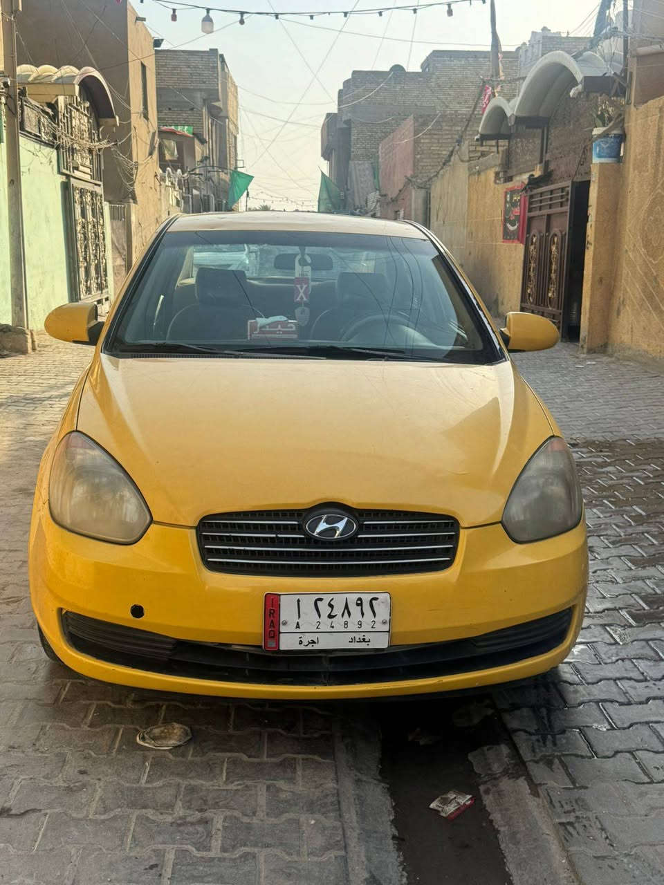 اكسنت 2009 خليجي للبيع بدون حادث بس طخات خفيفة تبريد شغال نضيفة داخل وخارج كير ومكينه رايدها ب 75$ للاستفسار عالرقم ‏‪***********‬‏
