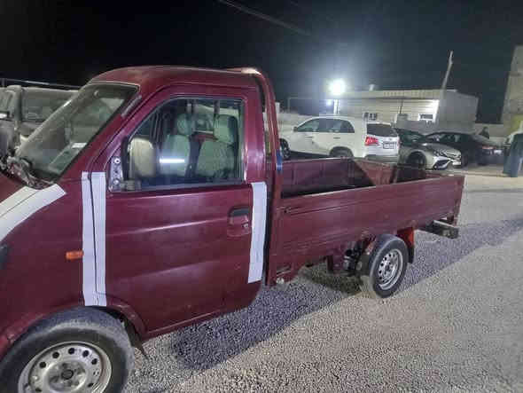 سلام عليكم سيارة البيع شرط كير ومحرك كفالة من صبغ وضربة سنوية 26 رقم بغداد السعر40  تحويل اله ***********
