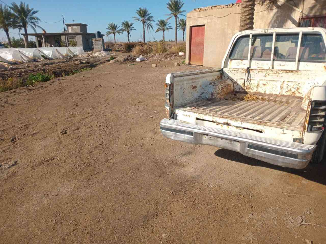 سلام عليكم  سياره بيكم دير مكفول من محرك  سياره حلوه تخم تايرات جديد رقم لتصال ***********,,,,,***********
