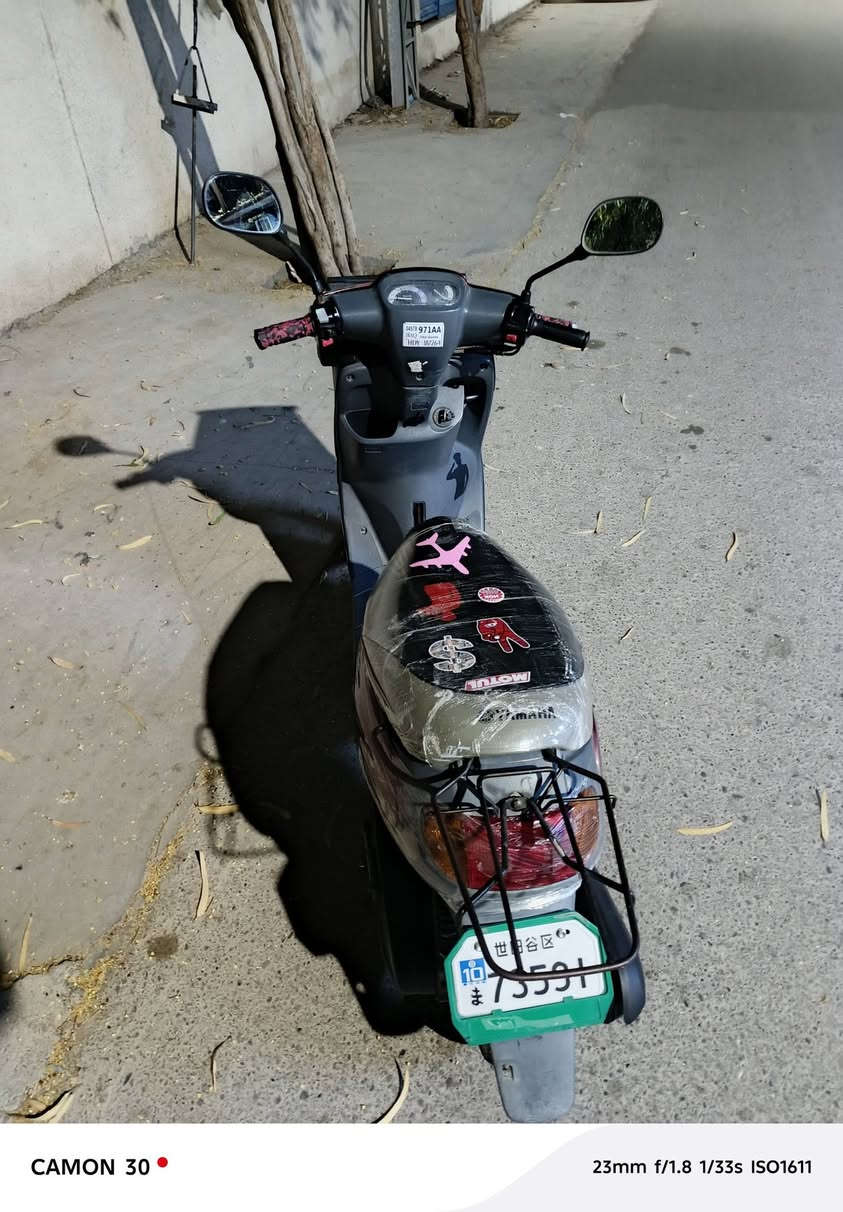 ماطور نفخ للبيع 🛵
محرك شرط وضع شركه 

شاصي شرط 

كهربائيات كلها شغاله 

نكره سلف 

طخم تاير جديد
قبق الهندر ما مفتوح
السعر (450)وبي مجال للشراي 

التفاصيل : اتصل 

الهاتف :***********
بي شخوط
