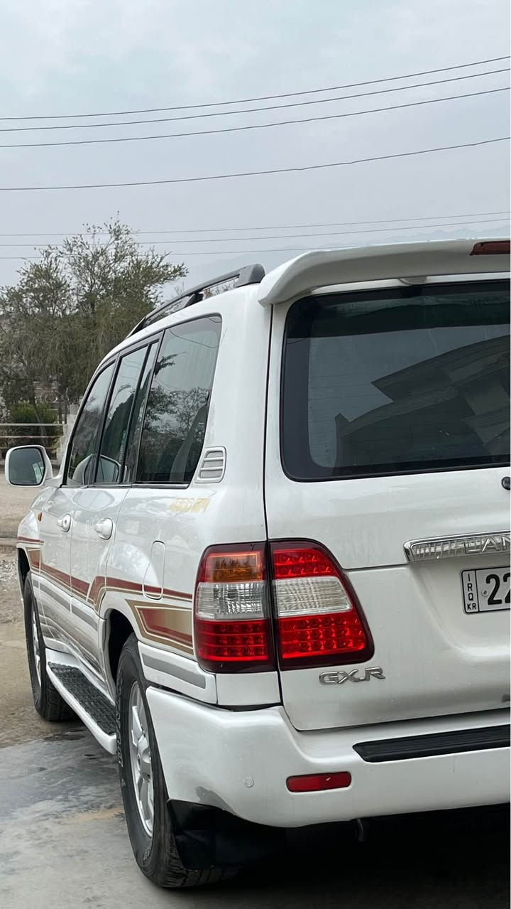 Gxr2004
تحویل اصلی
 فوول مواسەفات بس سلایت نیە
گێر ئۆتۆماتیک
پێش گراین شەفت 
شەش پستۆن 
سەلاجە 
کراوەتە بەسمە
تەبرید مەرکەزی
ناوزەرد جام کارەبا
٣ ڕیز کوشن
دەبڵ تەنکی
بێ بۆیاغ
گێڕ و مەکینەی بەشەرت
دەبل ئەکسل بەشەرت
تەقەو ڕەقەی بەشەرت
سەنەوی تا ٢٠٣٠ تازەیە بەناوی خۆمەوەیە
سۆنەرم داناوە هەموو گیانی بەشەرت
سعری 170گەڵا و معامەلە
***********
***********
شوێن کۆیە 
ــــــــــــــــــــــــــــــــــــــــــــــــــــــــــــــــــــ كويسينجاك, أربيل
