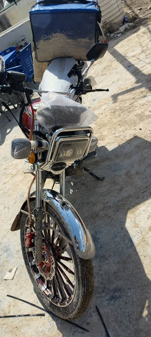 سلام عليكم دراجه زيرو بعدها بصمه تشغل عن بعد بعدها جديد سعر 900 وبيها مجال مكان تقاطع النهروان ***********
