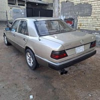 مرسيدس ١٩٨٧ • رقم بغداد • كير ومحرك جاهز