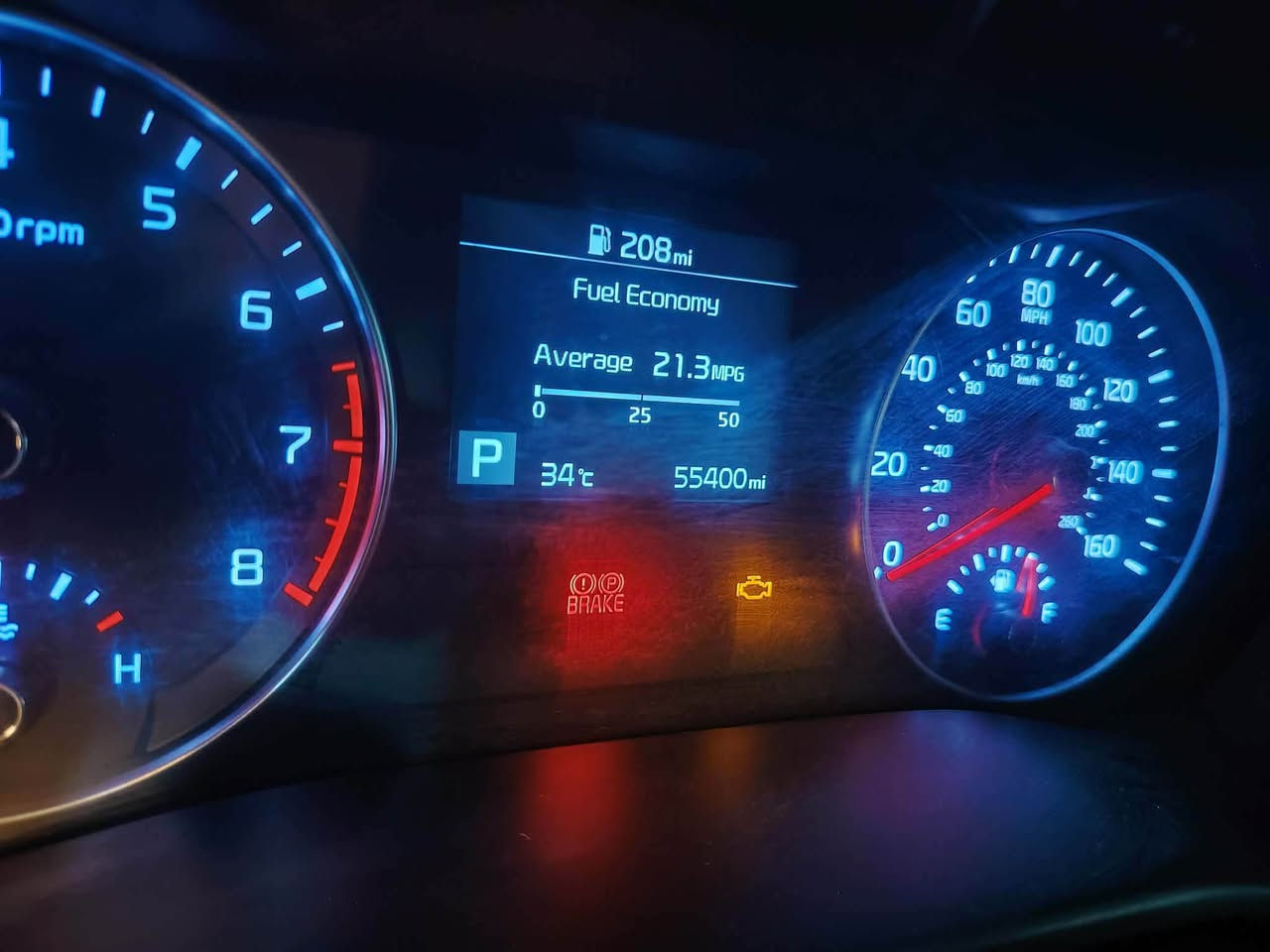 السلام عليكم فورتي ٢٠٢٠ رقم اربيل سنويه لل٢٧ مستعجل على بيعته كلش بيه حادثه بمركيا جاملغ وهنا انضربت بين البيبان فقط البيبان صبغ نصهن السياره جديد كلش ماشيه ٥٩.   ‭٠٧٨١ ٢٤٥ ٠٣٩٩‬ النجف, العراق
