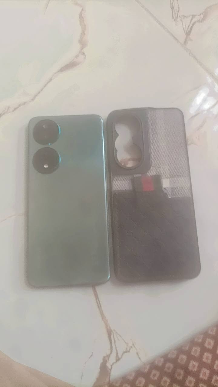 السلام عليكم جهاز. HONORX7b.ذاكره 256جهز اخو الجديد  كلشي مابي  بس شويه بي فطر بل شاشه السعر 125بي مجال بيكم خير او تدلل.او مراوس  بشي حسب القناعه.. المكان مسيب قرب صوره احمد الوائلي ..***********
