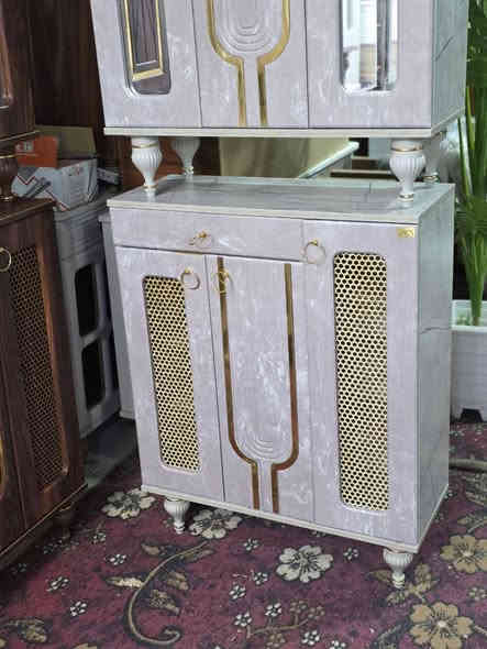 خلي بيتك ويانه احلى 🥿✨
جزامة 3 أبواب ويّا مجر جانبي
تصميم أنيق، عملي، ويوفّرلك ترتيب مثالي بأي زاوية من بيتك 💼🏡

📏 الأبعاد:
▫️ العرض: 85 سم
▫️ الارتفاع: 100 سم
▫️ العمق: 32 سم
 
🚛 تتوفر لدينا خدمة توصيل كافه محافظات العراق

📞 اطلبها هسه واتساب أو اتصال: *********** 

📦 الكمية محدودة جداً.. الحق قبل لا تخلص!
