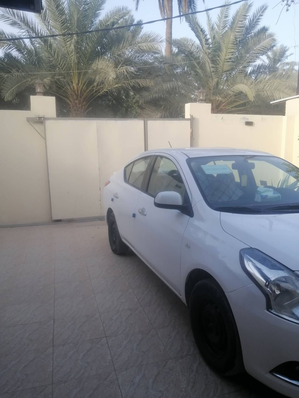 سني نيسان هندي لبليته الزركه موديل ٢٠٢٠  سياره كفاله ما عدى بارد في الجاملغ الايسر وطخه خفيفه في الجنطه فقط محرك وكير وتبريد  كله لوك ع وضع الشركه ماشي ٦٩ السعر١١٢ مكاني كوفه جسر الإمام علي ع رقمي ***********
