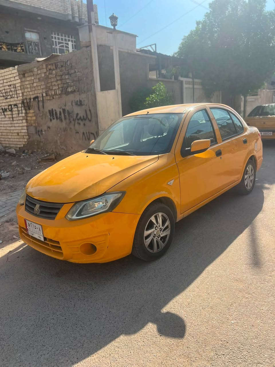 ساينا ٢٠٢٠كفاله عامه سونار ماشيه٩٥
عنواني بغداد العبيدي 
سعرها ٥٠
***********
