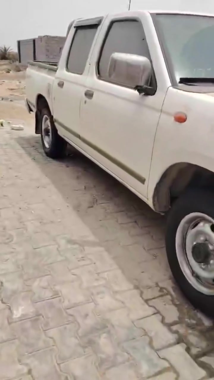 سلام عليكم  نيسان بيكم للبيع موديل 9مكفوله كفاله عامه نضافه فوول السعر  105وبيهاا مجال كفاله عامه 🔥الرقم  ‏‪***********‬‏
