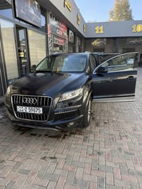 اودي Q7 موديل 2012 محرك جديد  ٧ راكب فول مواصفات بانوراما  بيهه ٥ قطع ...