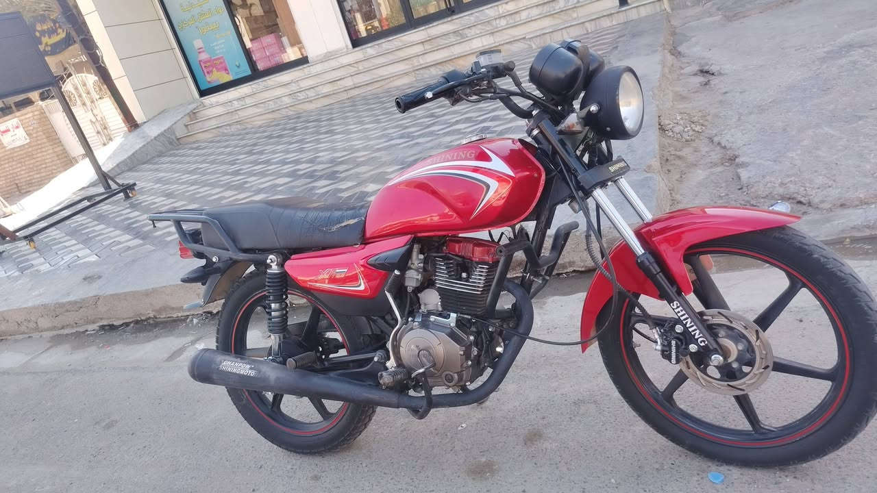 شاينك 25 اوراق سكنر  كلها كفاله بس بيها صوت بل مكينه لا تبخير ولا شي طبيعه تمشي بس صوت بيها  ابيع مستعجل

قفل 550 مكاني بغداد المشتل
 ***********
