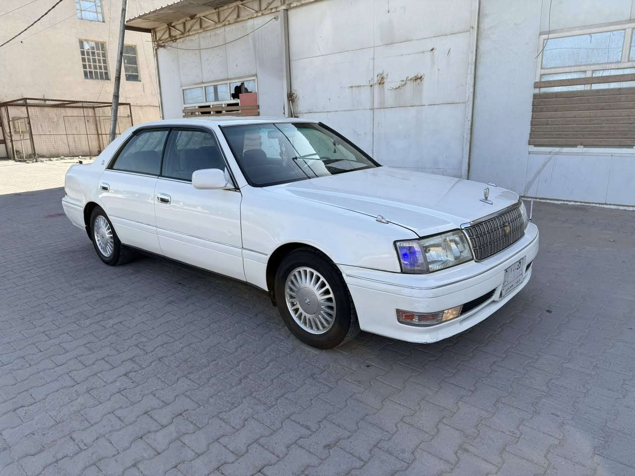 السلام عليكم راس الثور فلات  موديل ١٩٩٦  السياره رقم كركوك  ما مفحوصه وكاله فقط وكاله فقط  مكفوله  من كص ونقل جثه  وضربة قويه وضربة خفيفه  كلهن كفاله  كير ومكينه ٢٥٠٠ vvt بل كارتون تبريد ثلج ❄️  حداديه حلوه تخم ويل وتاير جدد دواخل نضيفه كهربائيات كله شغاله منضومة زنون كامله السعر ٦٥ وبيه مجال قليل الشراي عنوان السيارة النجف كوفة رقم 
***********
