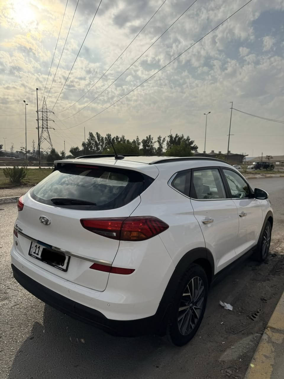 توسان 2020  كاصد خليجي فول موصفات ماشيه 74 الف  تكحيل كارت في البنيد الأستفسار ***********
