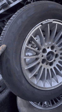 اوربي حجم 16 
بدون تصليح
تايرات انتاج 2025
توصيل موجود 
***********
