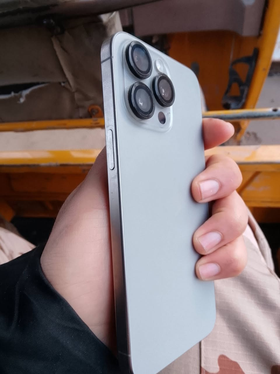 اسلام عليكم مبايل ايفون 15برو ماكس وتر بروف نورمال ذاكره 256 نضيف جدااا بطاريه 87 مكاني بغداد سعره مليون او150
***********
