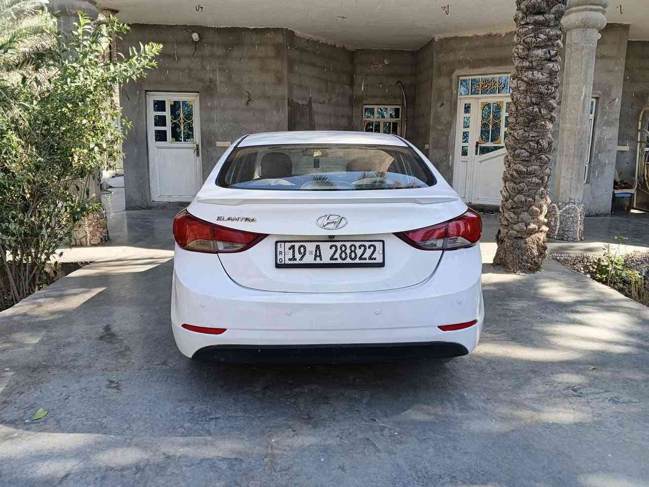 الانترة 2014 خليجي مكينة 2000 دوش بيهة صبغ جاملغ الورة والامامي وبيهة كسر بالدعامية الامامية وبيهة تكحيلات بسيطة السيارة مال جناي داخلهة نضيف
المواصفات مري شفط فتحة بصمة 
السعر 130 وبيهة مجال بسيط المكان كربلاء


**إذا كنت صاحب هذا الإعلان وتريد حذفه لأي سبب، رجاءا أرسل رسالة إلى الدعم الفني**