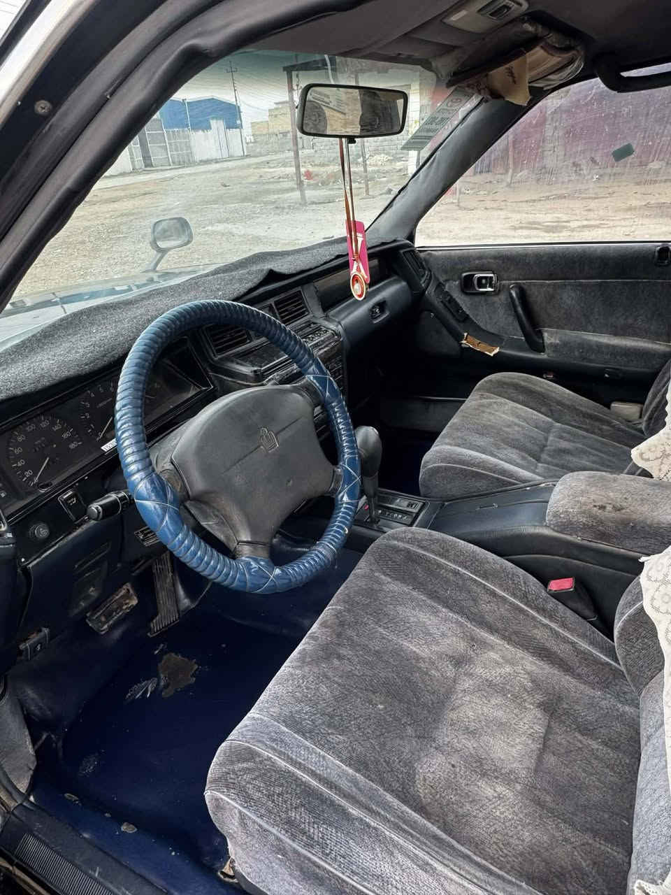 السلام عليكم سياره ارنب للبيع مديل 93ضربته جاملق خلفي مكانه ذي قار مكينه كير لاتنقيص ولاتبخير اكفلك عيب شرعي ومداور استفسار على الرقم ***********
