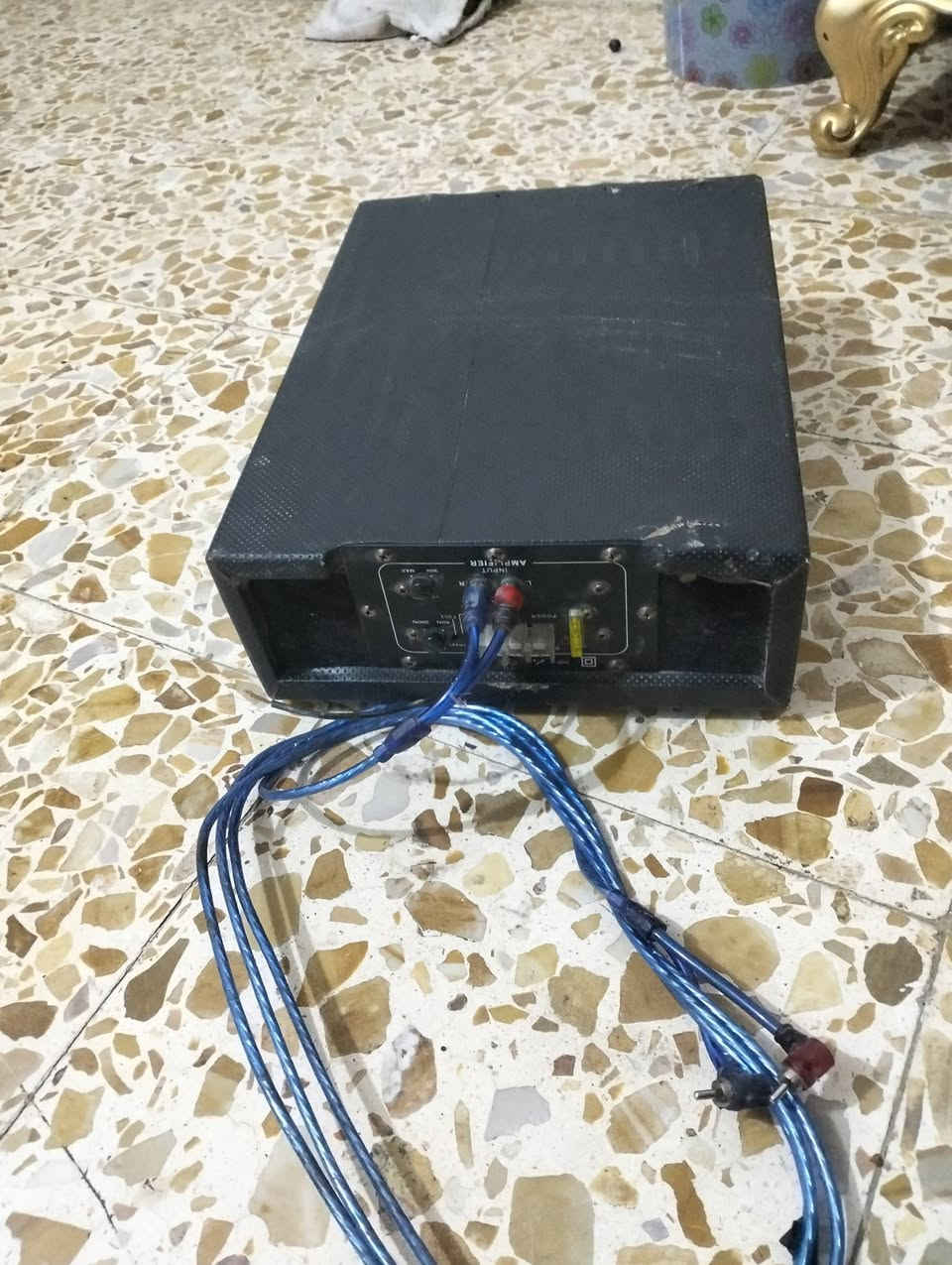 سلام عليكم  اخون مضخم البيع اخو جديد استخدام قليل كلش صوت كلش عالي مكاني كربلاء الحر سعره 30 الف مسجل هوو وغراضه وتحفيات 40 الف  *********** متواجد بس وتساب خط. ما يشتغل
