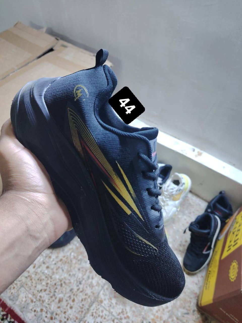 يا بلاش! عرض خاص على أحذية البالة السوبر 🚨
وصلت بضاعه  الجديدة! أحذية رياضة، احذيه سكجر  وكاجوال
 بأسعار مناسبة فقط  (15)الف 
✅ موديلات متنوعة تناسب الجميع.
✅ مقاسات من [39] إلى [48].
✅ شرط فحص أمام مندوب 
أجور توصيل 6الف محافظات العراق 5الف بغداد 
العرض لفترة محدودة جداً.. القطع لقطة وما تتفوت!
🏃‍♂️ ز اطلب "أونلاين" عبر الرسائل
.⬅️رقم الاعتماد ***********
#احذيه #باله
