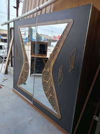 غرفة نوم • مستعملة • ٥ قطع