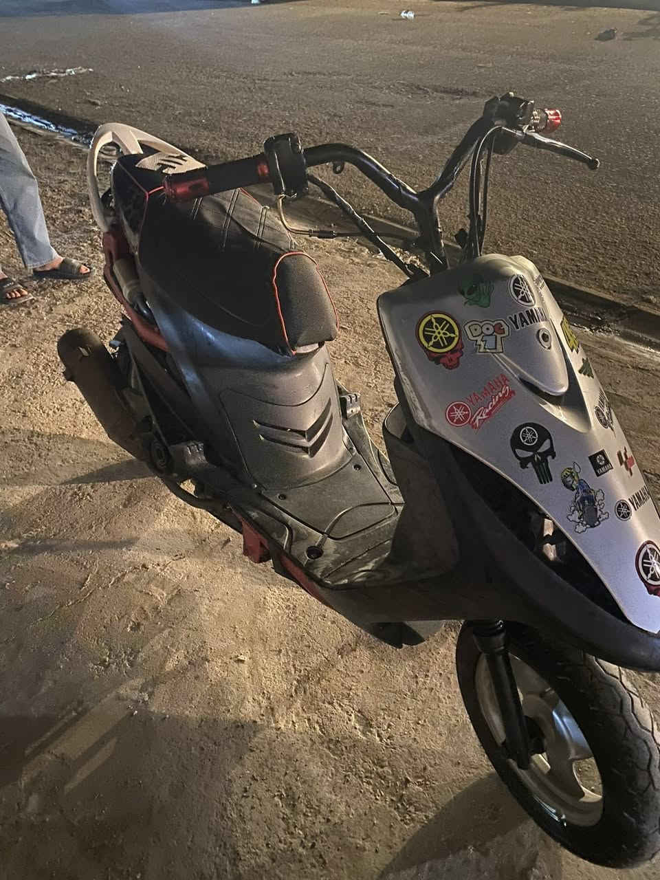 سلام عليكم دراجه ماكس عدله مكينه ٥٥ شلعه معدل كلجات رياضي دبل خلفي رياضي شوته اربع ولفات دراجه لبيع سعر خاص رقمي ***********
