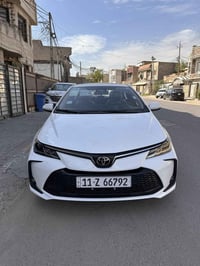كورلا هايبرد موديل 2025 شكل الخليجي ماشيه 8الف مكفوله من الصبغ والبارد...
