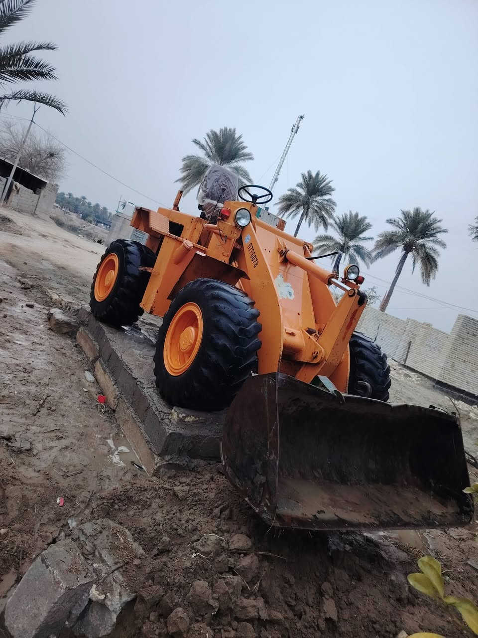 شفل فاركوه 50 موديل 2009 رقم نجف  سنويه 28 تحويل ثاني يوم  مكفوله كفاله عامه مكان بابل المسيب  السعر 135 وبيه مجال *********** // ***********
