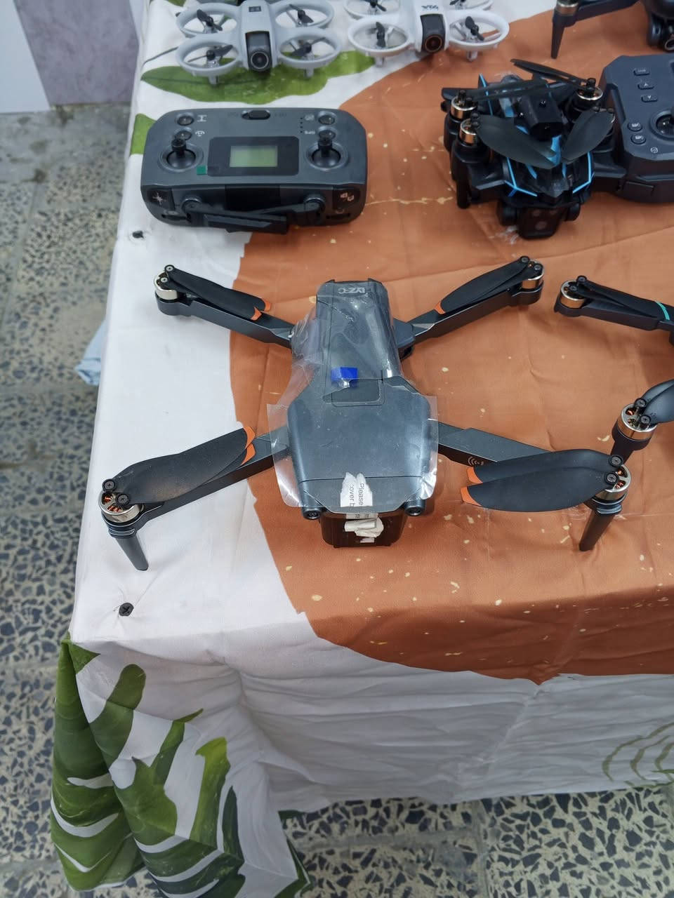 جديد غير مستخدم 180مع التوصيل قفل..تواصل وات ساب فقط ***********
