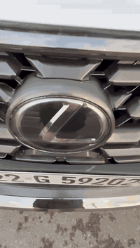 موديل 2019 كورو مواصفات بلاك العنوان السليمانيه السعر 720 وبيها مجال ماشيه 75,000و
***********
